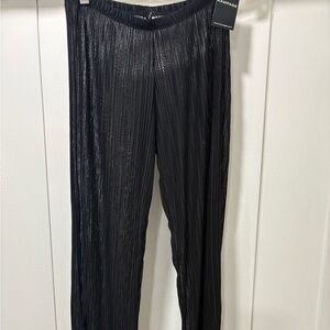 Rampage  Black Sheer Pleated Pants Beach Coverup Size Medium NWT